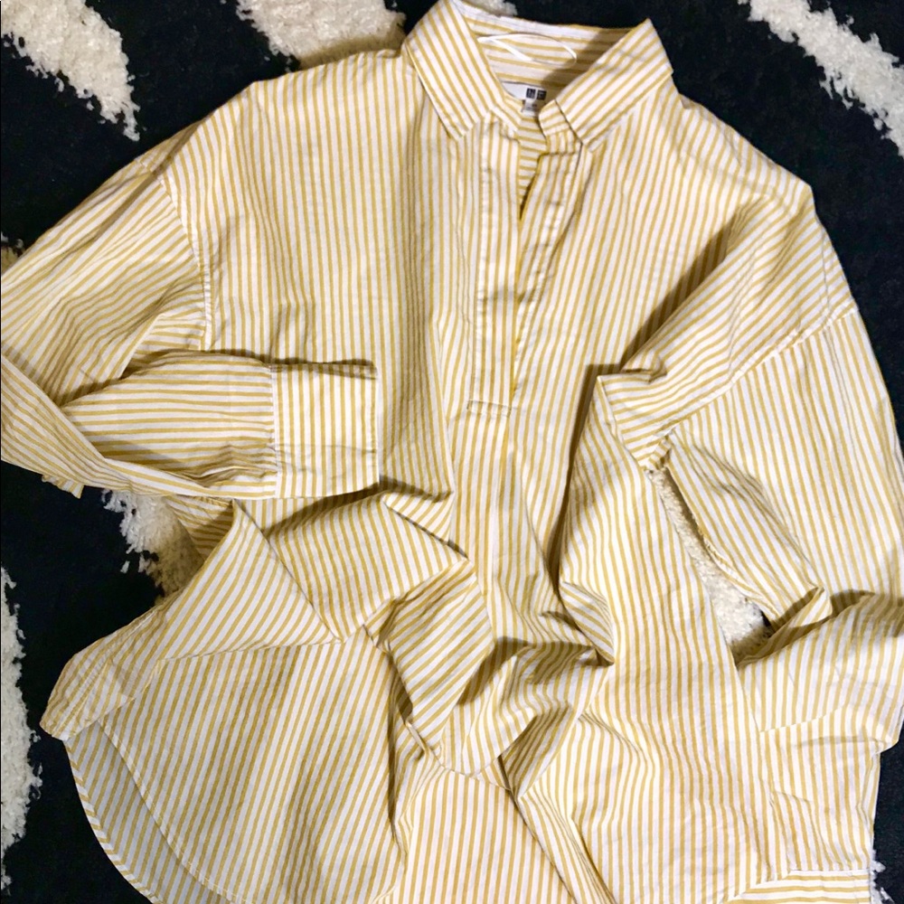 Long sleeve yellow striped oversized shirt